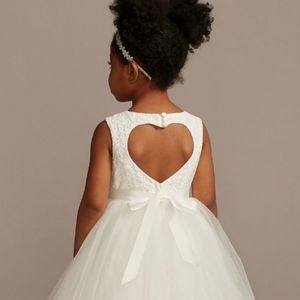 Flower girl dress Size 6